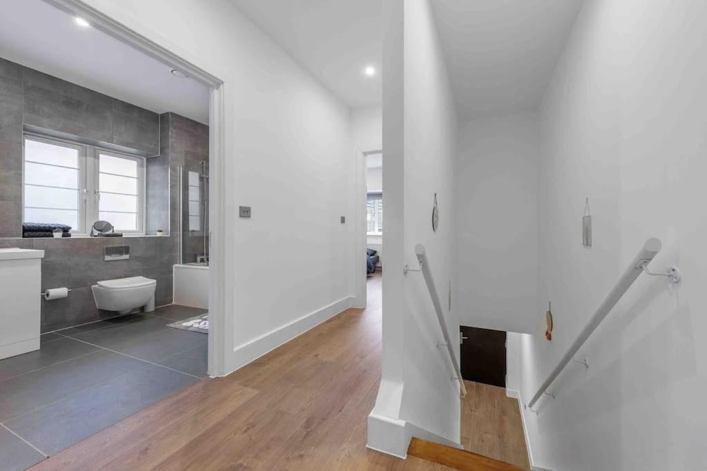 Holiday Home Sleep 8 Central London 9Elms Ngoại thất bức ảnh