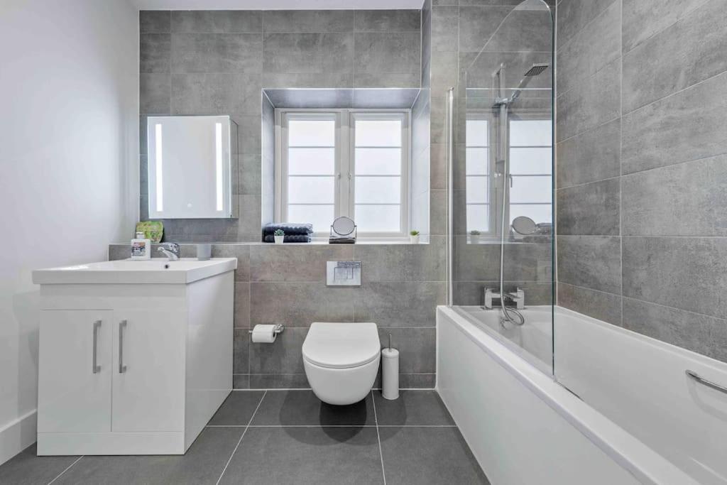 Holiday Home Sleep 8 Central London 9Elms Ngoại thất bức ảnh