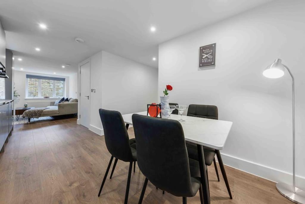 Holiday Home Sleep 8 Central London 9Elms Ngoại thất bức ảnh